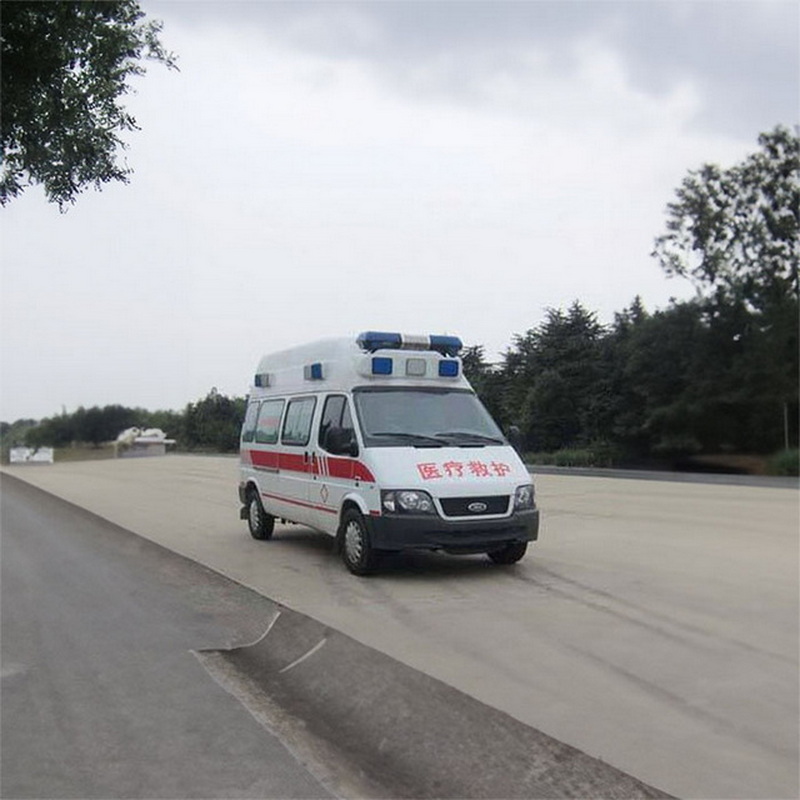 南宁私人救护车出租多少钱