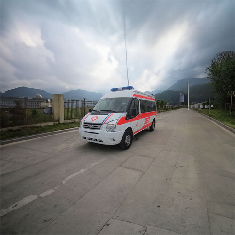 南宁私人救护车出租收费
