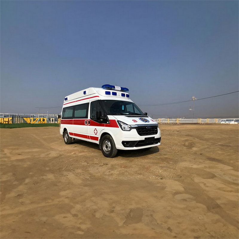 南宁私人救护车租赁收费