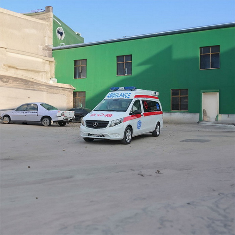 南宁私人救护车租赁