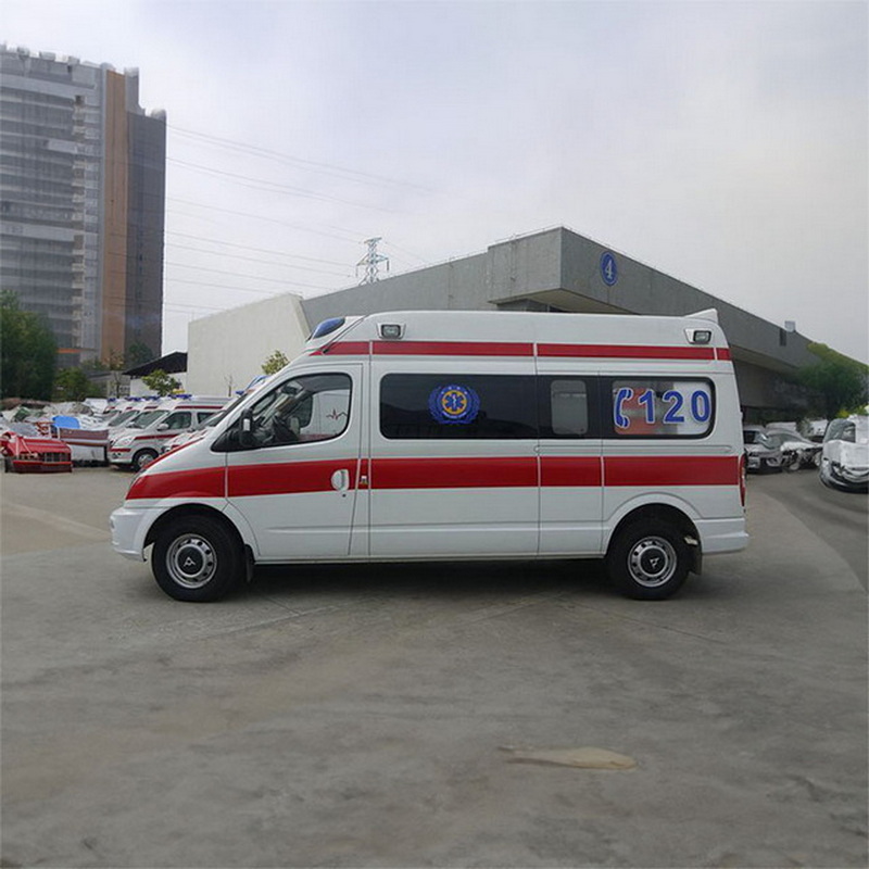 南宁出租私人救护车联系电话