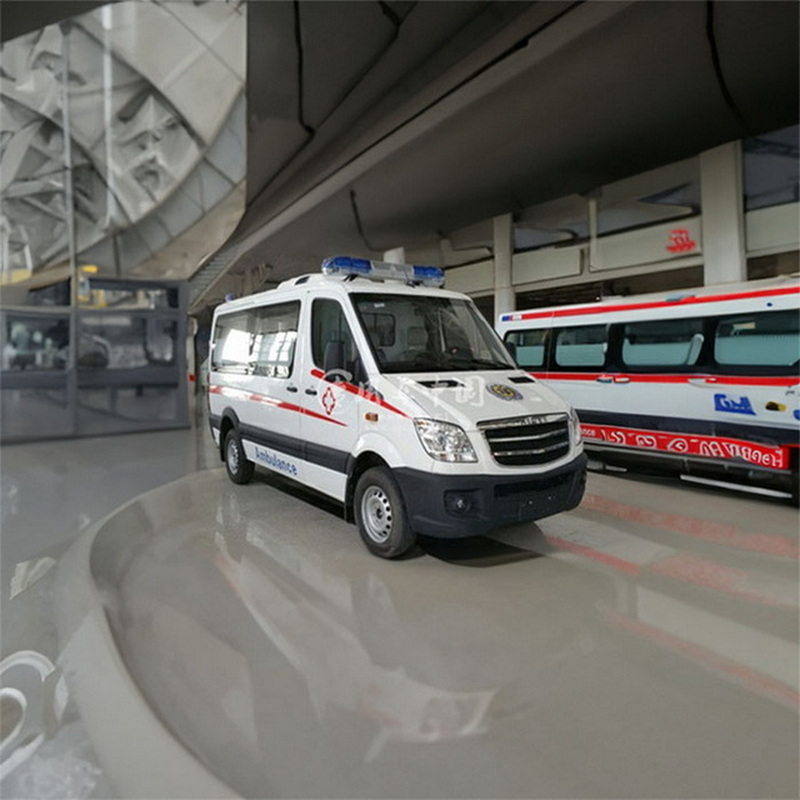 南宁救护车出租联系电话
