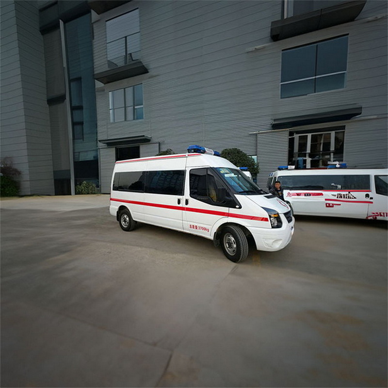 南宁私人救护车出租收费