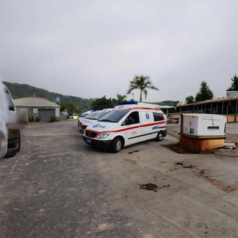 南宁救护车租赁联系电话
