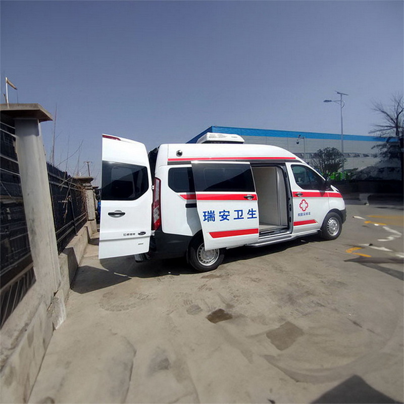 南宁私人救护车租车费用