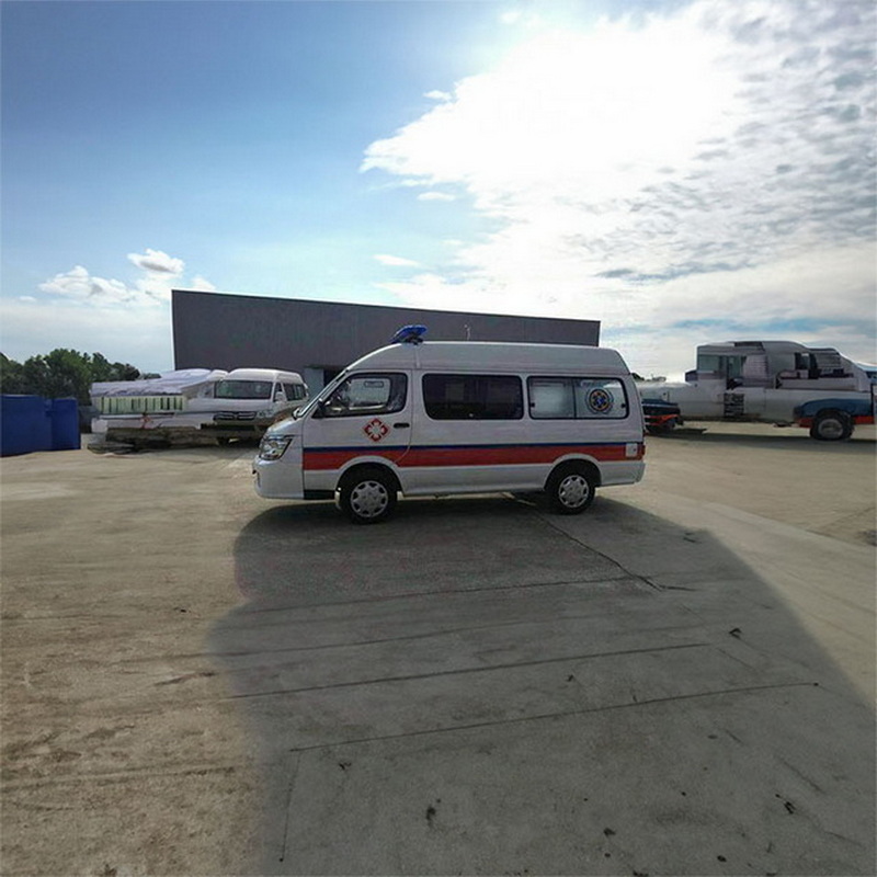 南宁救护车出租费用