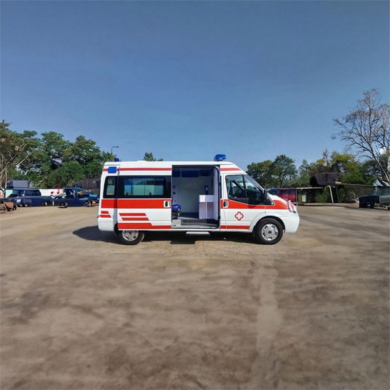 南宁私人救护车租车收费标准