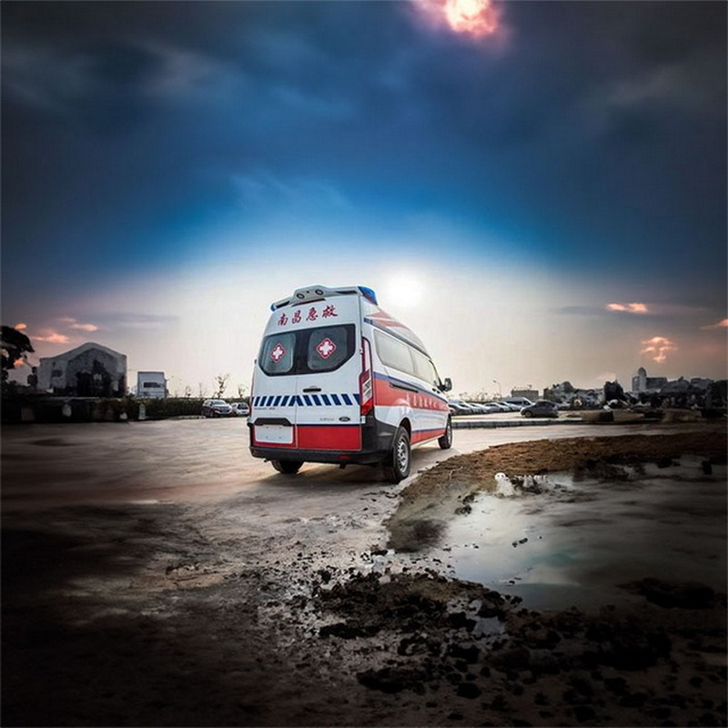 南宁私人救护车租车多少钱