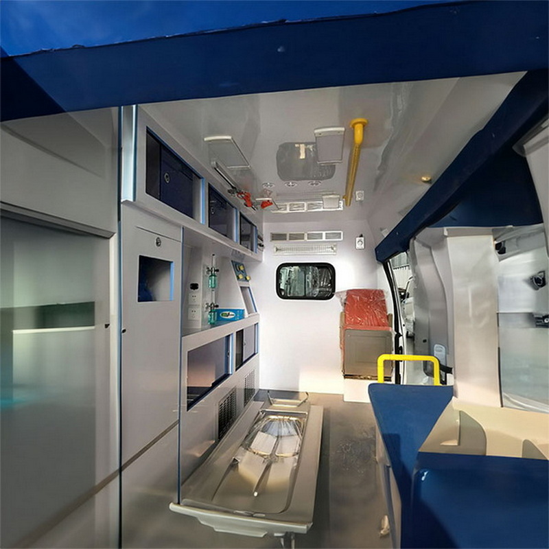 南宁救护车租车费用