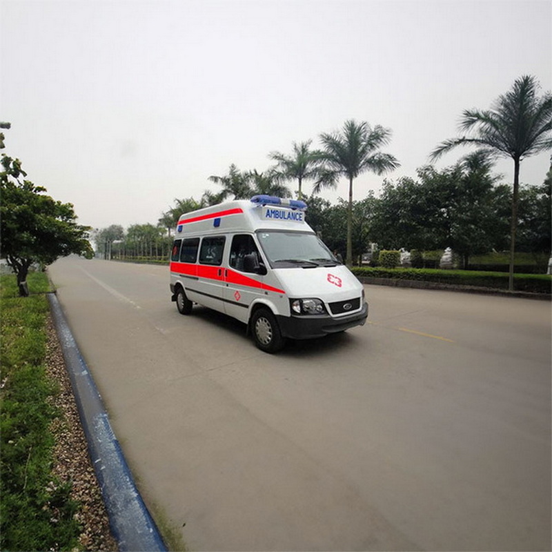 南宁出租急救车联系电话