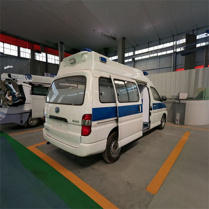 南宁私人救护车租赁费用