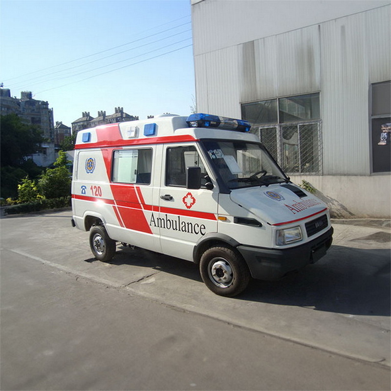 南宁私人救护车租车多少钱