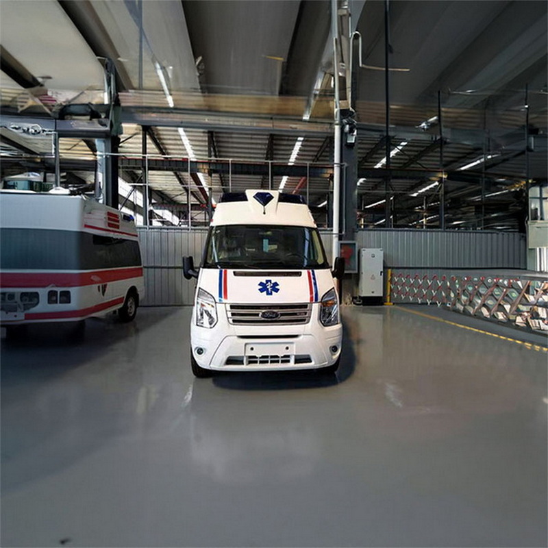 南宁私人救护车租赁电话