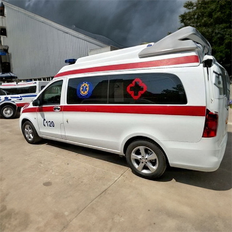 南宁私人救护车租车费用