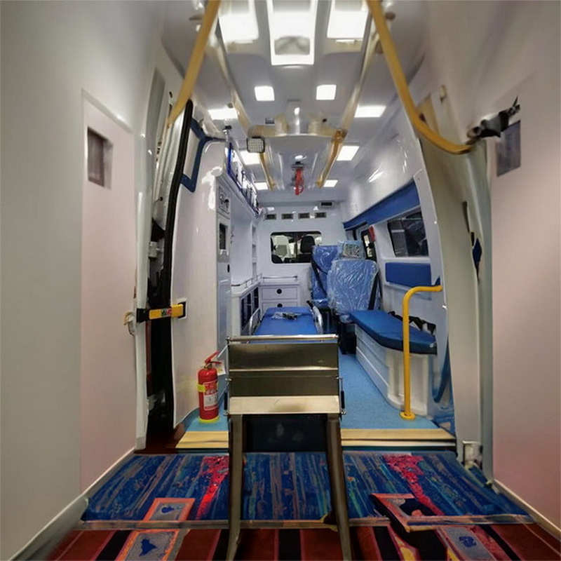 南宁出租私人救护车电话号码