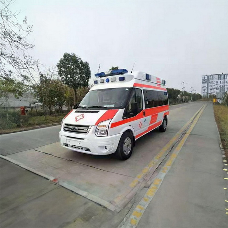 南宁私人救护车租车收费