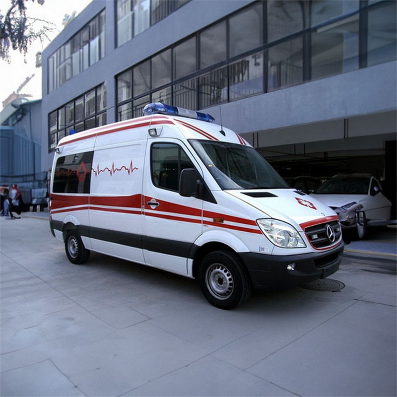 南宁私人救护车出租多少钱