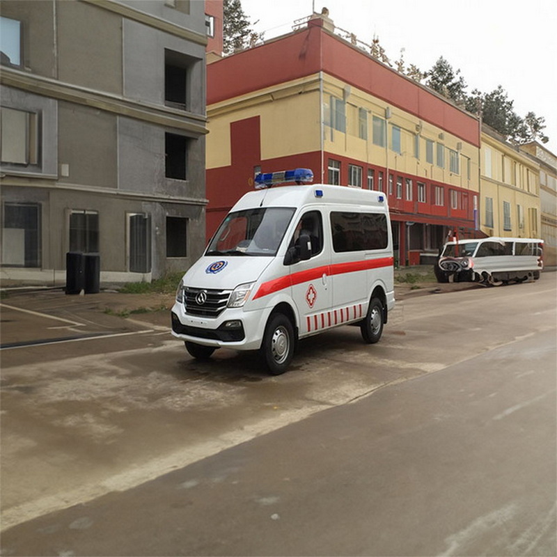 南宁救护车租赁电话