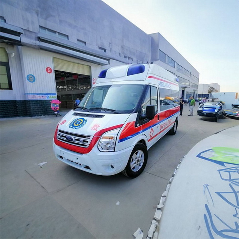 南宁私人救护车租赁电话
