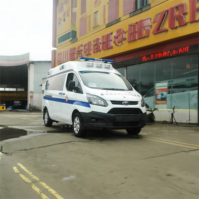 南宁私人救护车租赁费用