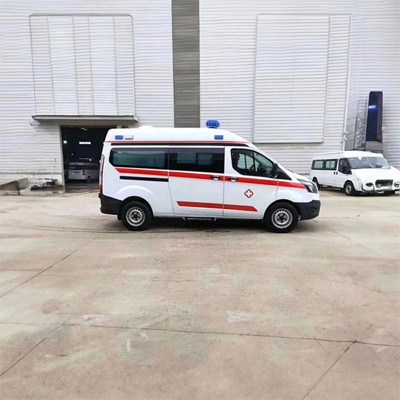 南宁私人救护车出租费用