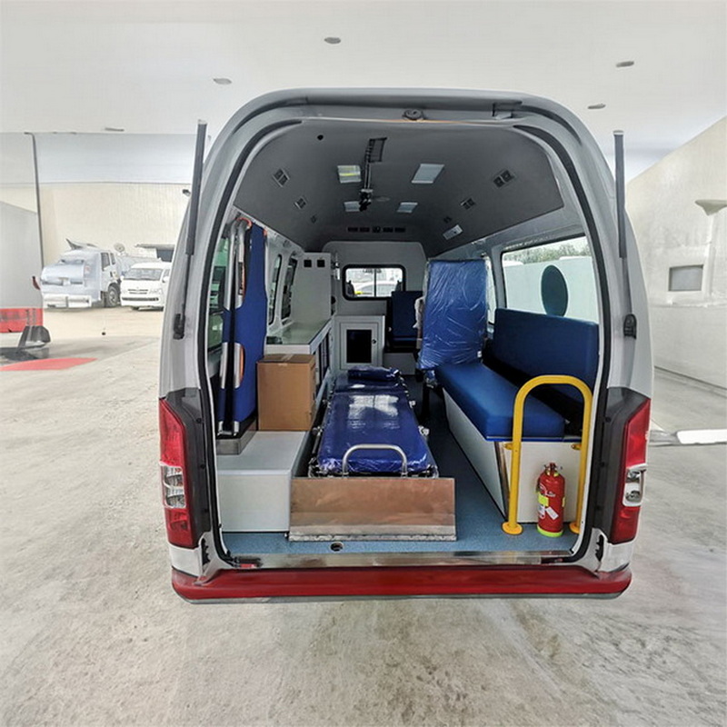 南宁救护车租赁联系电话