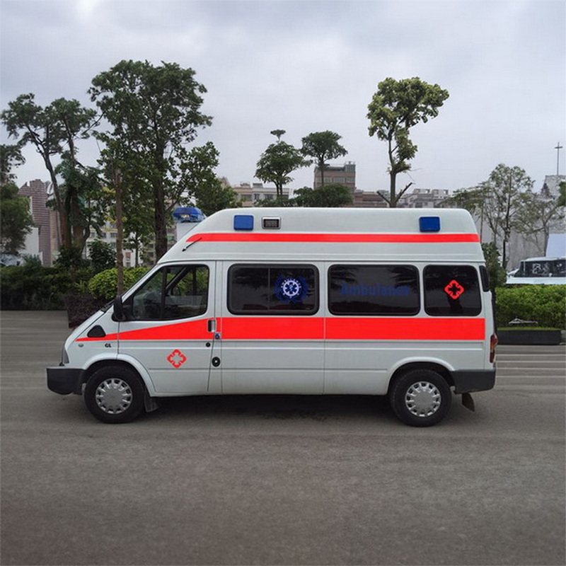 南宁私人救护车租赁收费标准