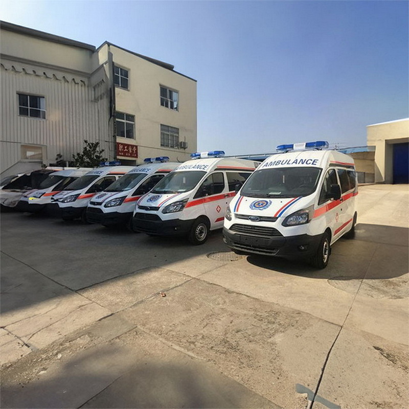 南宁救护车出租费用