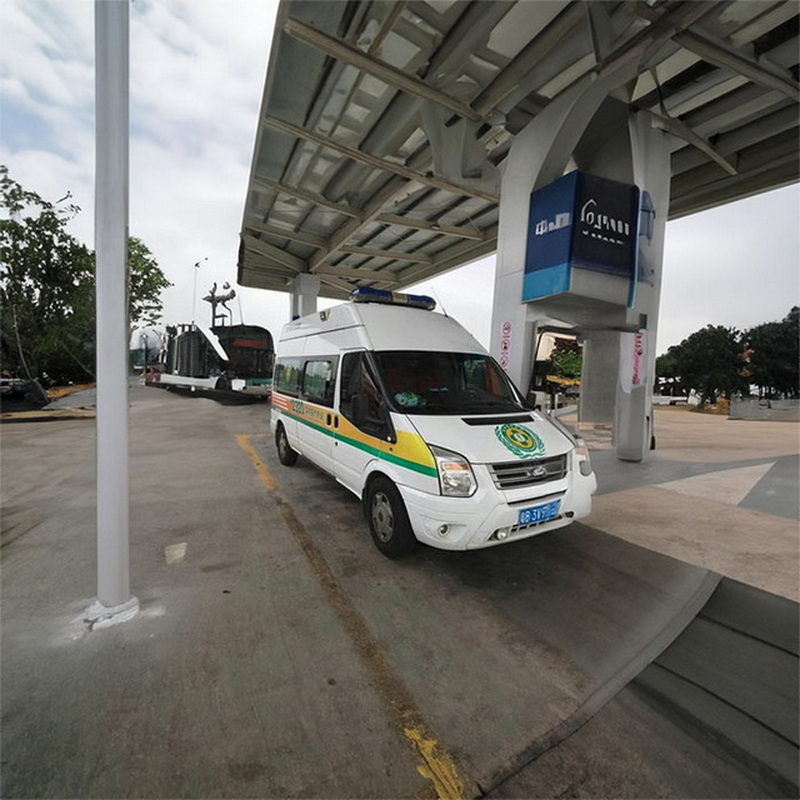 南宁出租救护车联系电话