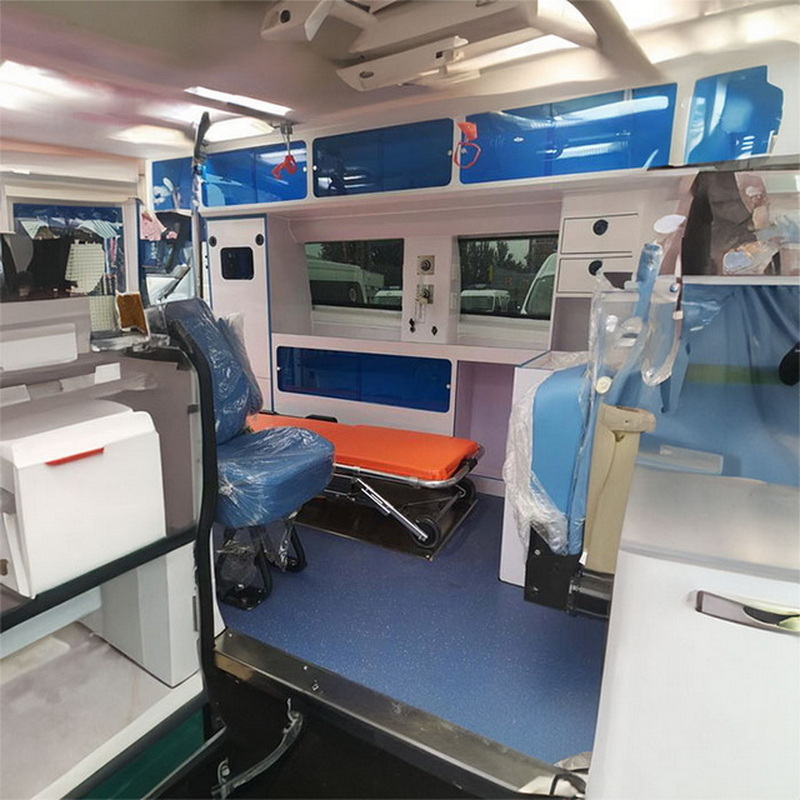 南宁私人救护车租赁
