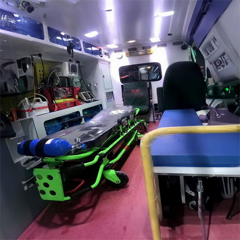 南宁私人救护车租车联系电话