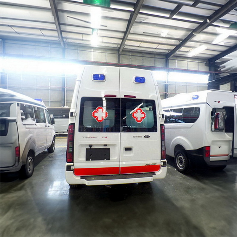 南宁出租私人救护车电话号码