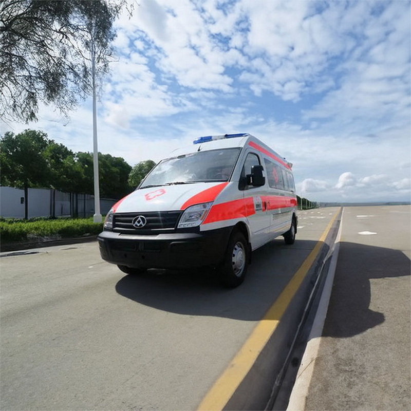 南宁私人救护车租赁电话号码