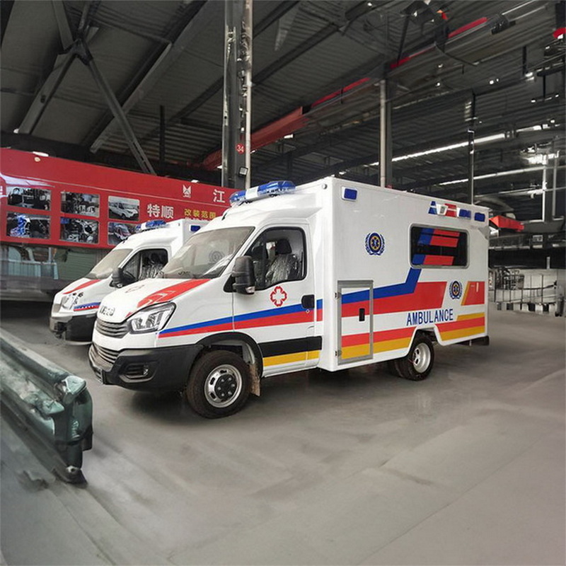 南宁私人救护车租赁联系电话