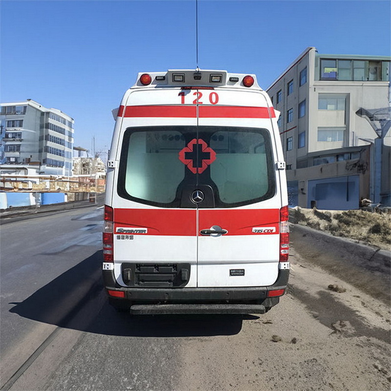 南宁私人救护车出租多少钱