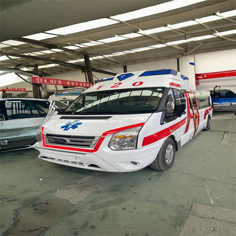 南宁救护车租赁
