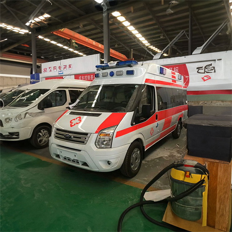 南宁租赁私人救护车电话号码