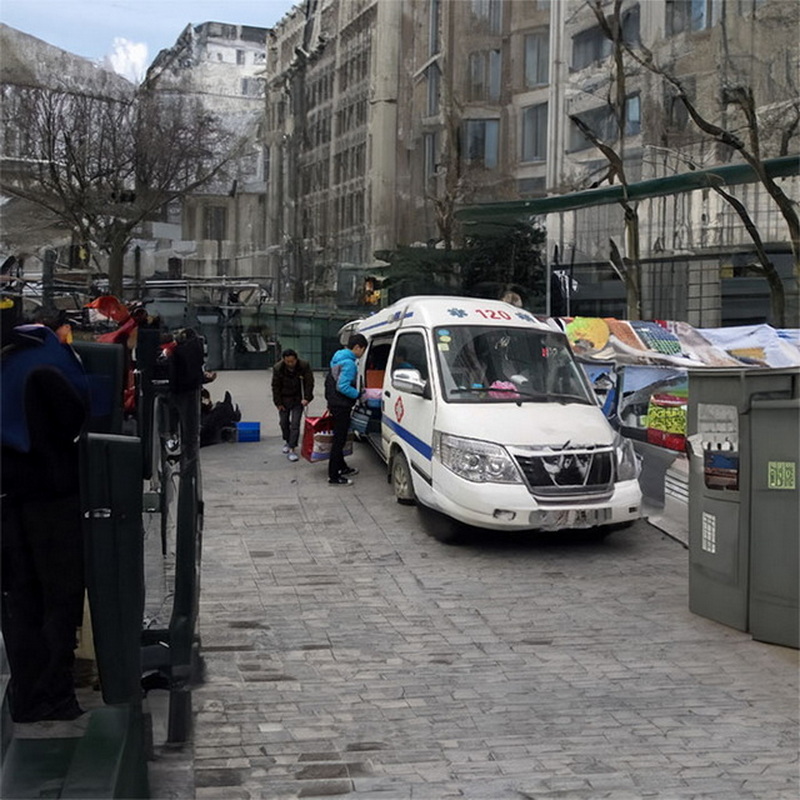 南宁私人救护车租车联系电话