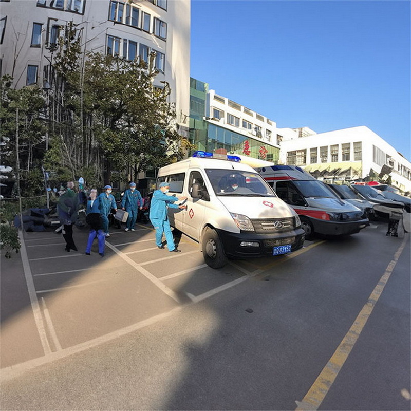 南宁救护车租赁联系方式