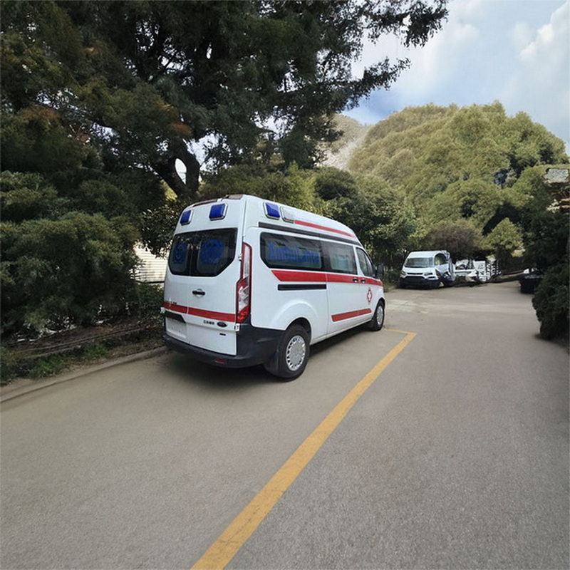 南宁私人救护车租赁多少钱