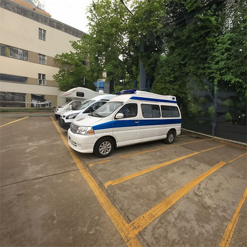南宁救护车租赁联系电话