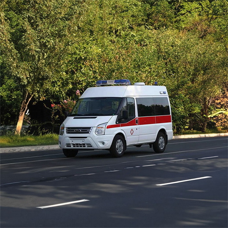南宁救护车租赁费用